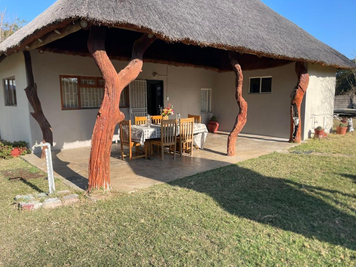 Vanross Self Catering Accommodation Thabazimbi Exterior photo